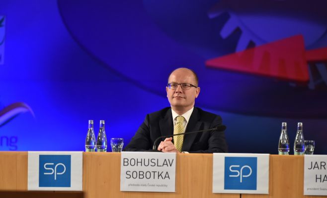 Премьер-министр Соботка: Чехия немедленно должна принять евро
