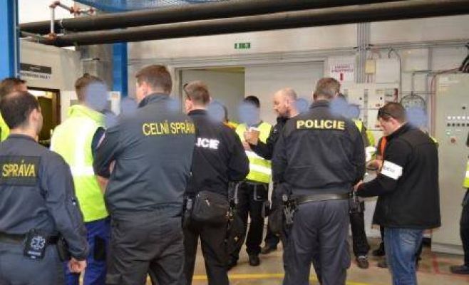 В Чехии прошла крупнейшая за этот год массовая проверка иностранцев: свыше 100 человек депортируют