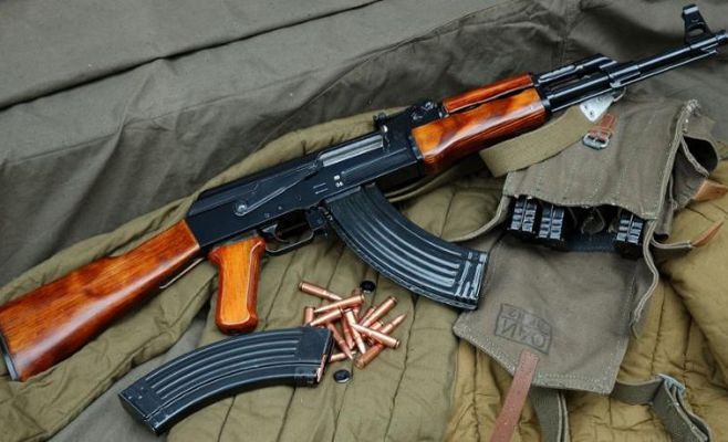 Террористы пытались купить в Чехии оружие и лечили своего представителя