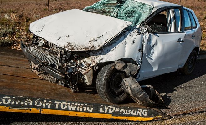 Иностранцы погибли в результате столкновения автомобиля с автобусом