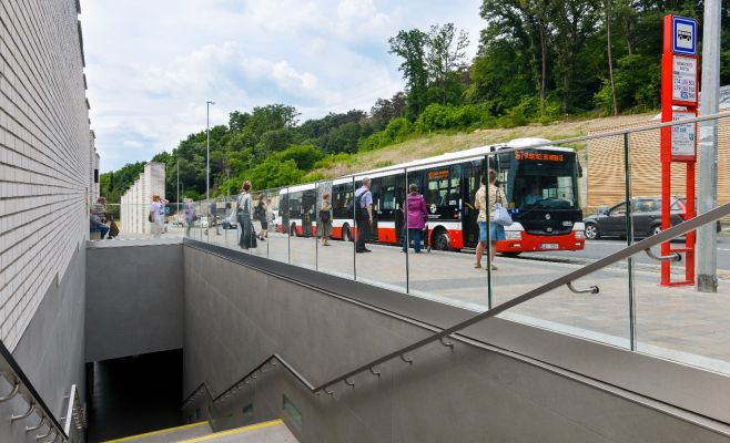 Сегодня состоится автобусная революция в Праге. Список всех изменений, которые начнут действовать с 15 октября