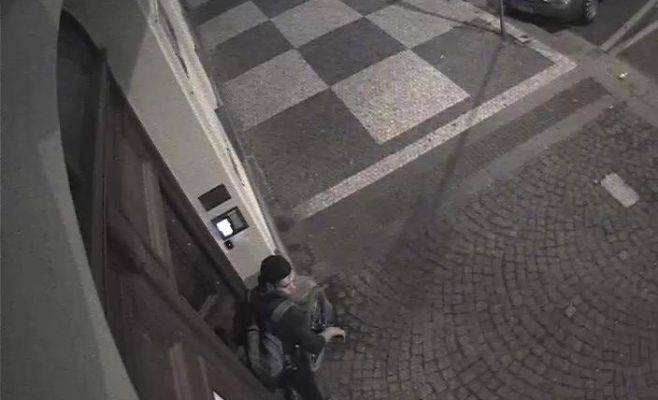 В Праге вор обокрал квартиру, в которой в тот момент спали студенты