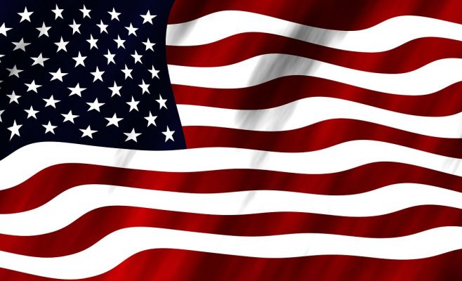 Клинтон vs Трамп: кого выбирают чехи
