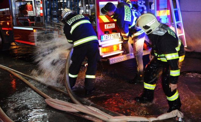 Пожарные Праги предотвратили экологическую катастрофу