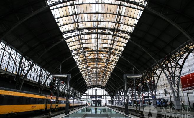 На маршруте Прага-Брно все больше пассажиров выбирают поезда