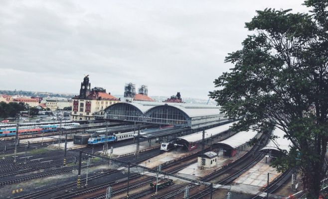 На Главном вокзале Праги поезд насмерть сбил человека