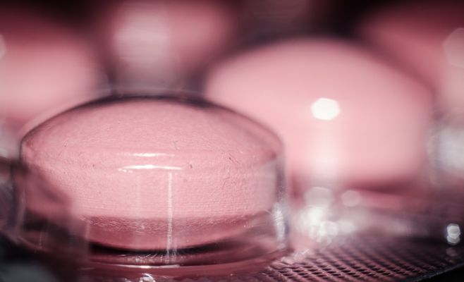 Тысячи лекарств на заводе в Чехии подменил уволенный сотрудник