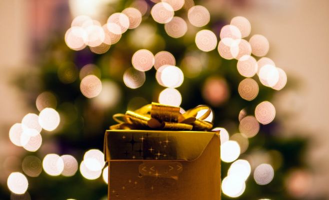 Благотворительная рождественская ярмарка IWAP 2016