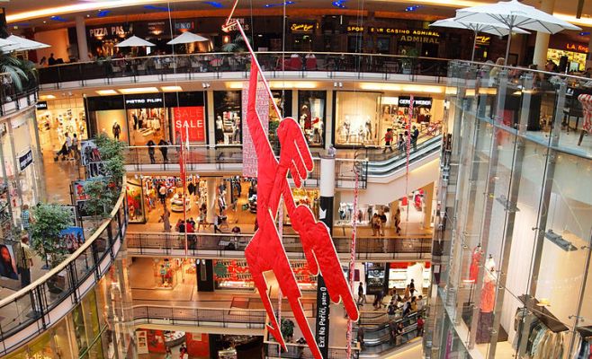 Стрельба в ТЦ «Палладиум»: Полицейские нашли мертвую девушку