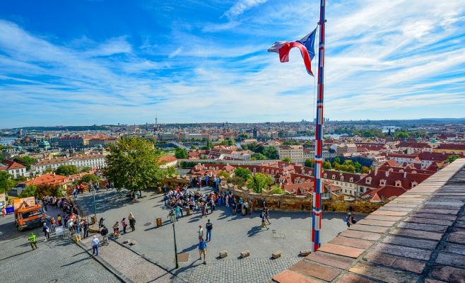 Чехия недосчиталась почти 50 тыс. российских туристов