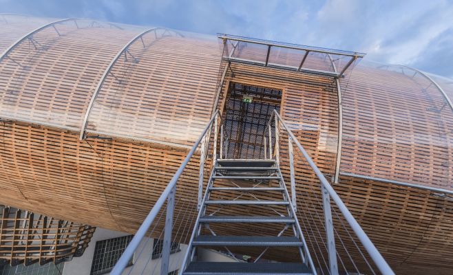 Дирижабль Gulliver в DOX