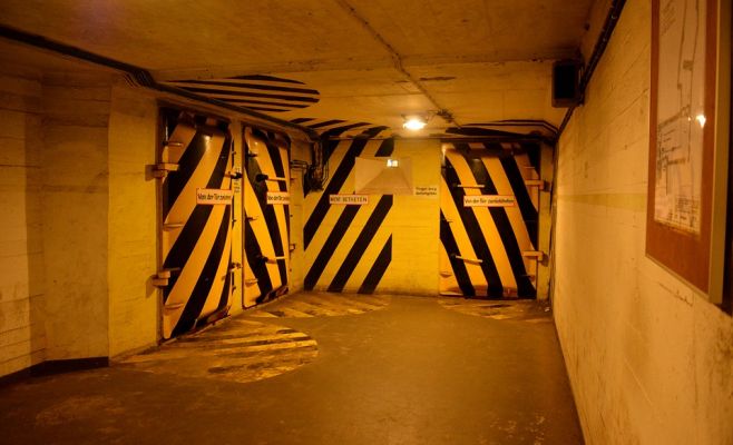 Богатые чехи боятся катастроф и войн, поэтому возводят бункеры