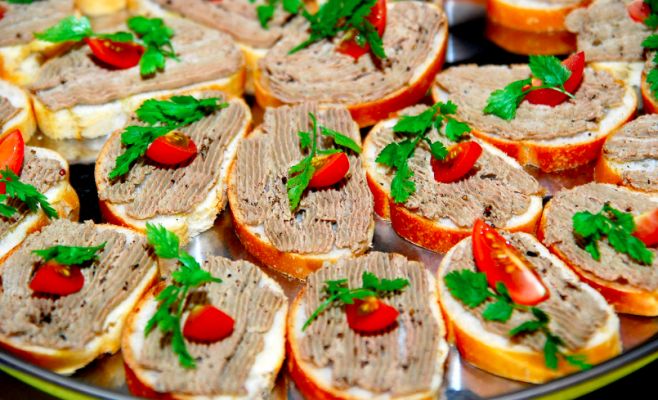 В чешские магазины попала помазанка с бактериями листерии