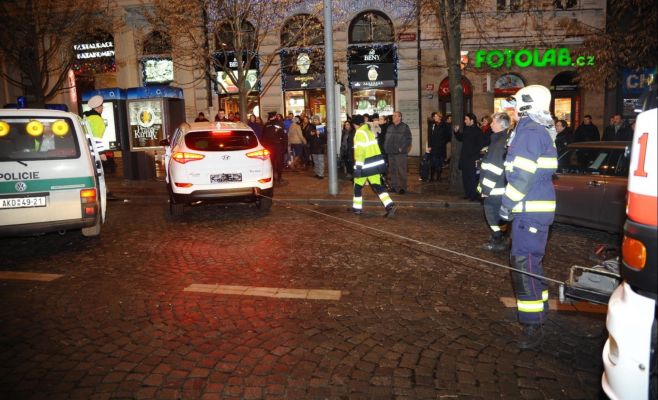 На Вацлавской площади в Праге произошла курьезная авария