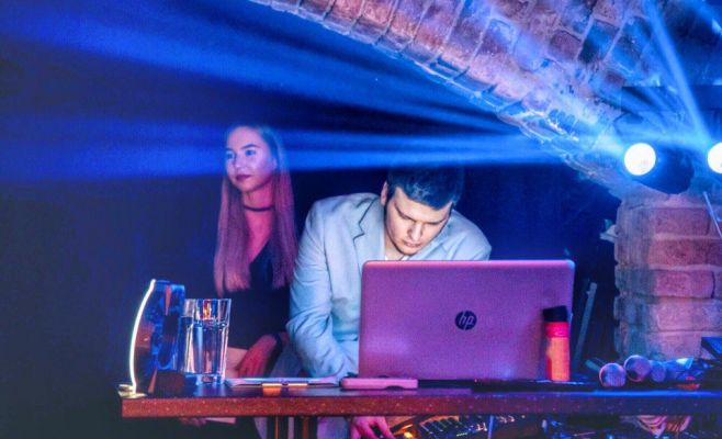 Интервью с руководителями вокальной студии DK