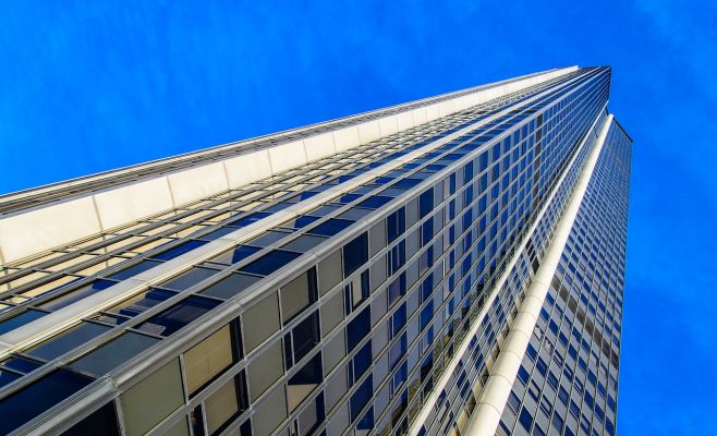 Андрей Бабиш предлагает построить огромное офисное здание, в котором смогли бы работать все сотрудники министерства