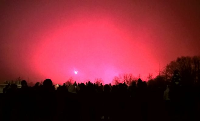 В Праге из-за тумана не было видно новогодний фейерверк