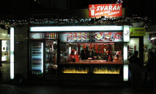 С Вацлавской площади уберут киоски с едой