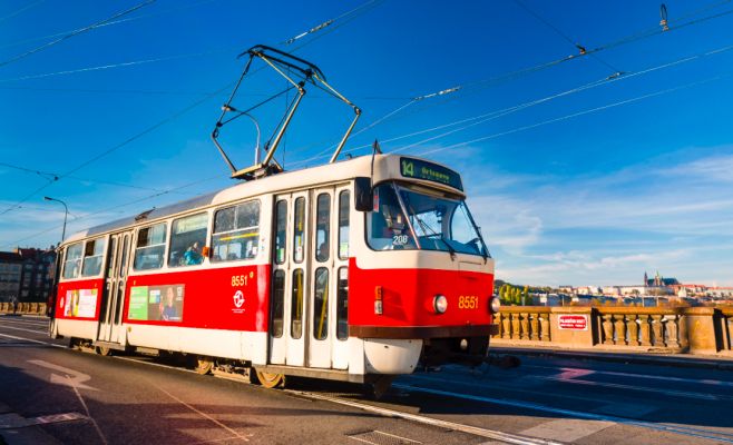 Обзор временных изменений в работе общественного транспорта Праги, которые произойдут в январе