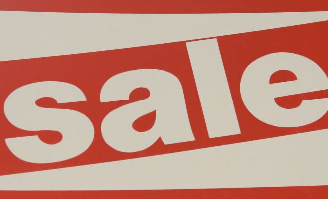 Осторожно, скидки! 5 советов, как не попасться на обманчивые скидки в чешских магазинах