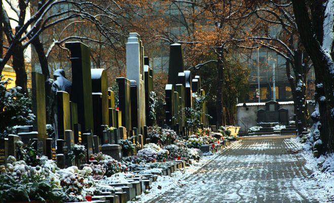 Порошенко: Чехия передаст Украине останки писателя Олеся