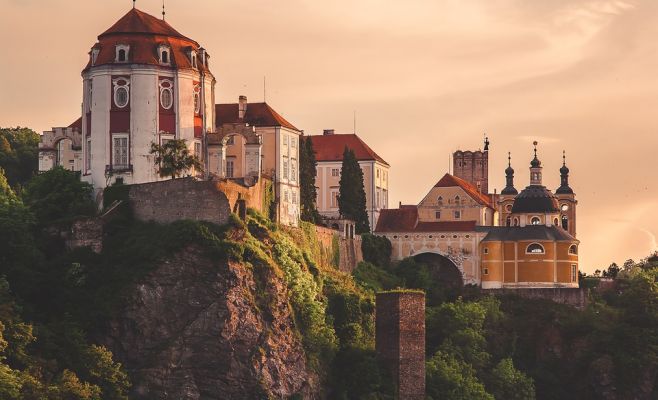 Названы самые посещаемые чешские замки и дворцы в 2016 году. Фото