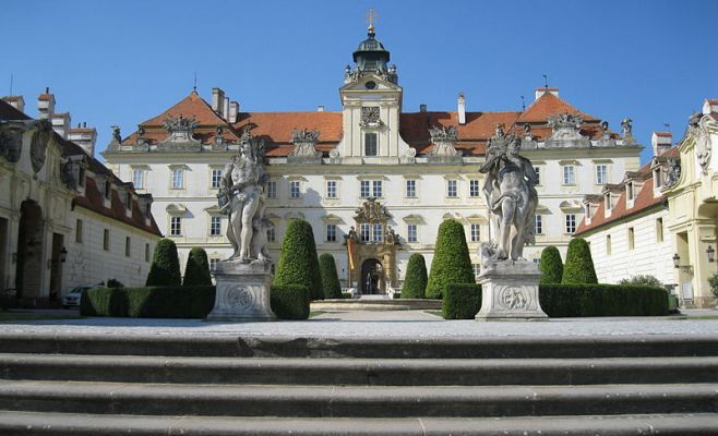 Названы самые посещаемые чешские замки и дворцы в 2016 году. Фото