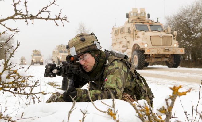 В Чехии хотят вернуть обязательный призыв в армию