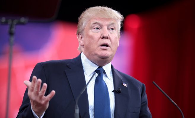 Пражский Град поддержал решение Трампа приостановить приём беженцев