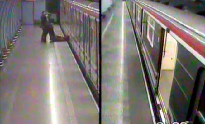Поиски мобильного телефона в метро завершились нападением на полицейских