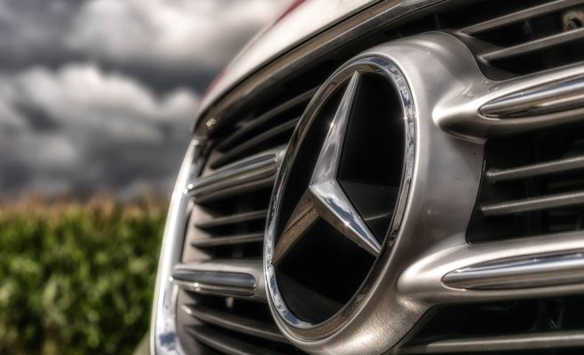 Чехия и Польша ведут борьбу за строительство крупнейшего центра Mercedes-Benz