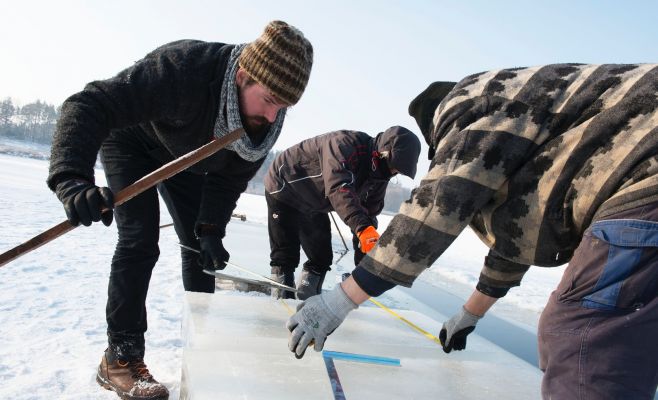Ледяная скульптура