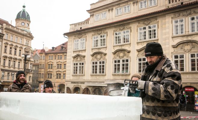 Ледяная скульптура