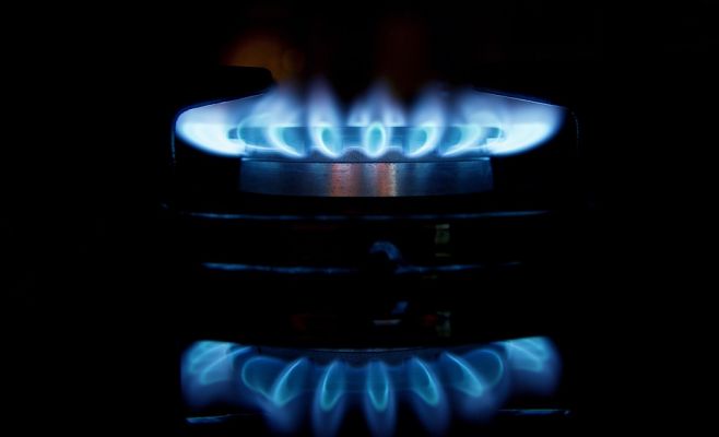 Где газ и электроэнергия дешевле: сравнение чешских цен с соседними странами