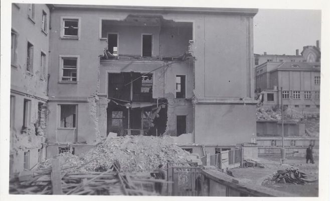 Случайная бомбардировка: 72 года назад американцы бомбили Прагу