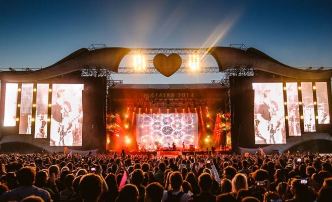 Студенческий праздник Pražský Majáles