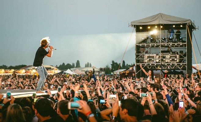 Студенческий праздник Pražský Majáles