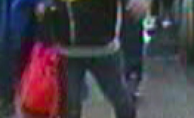 Молодые люди в пражском метро избили двух мужчин