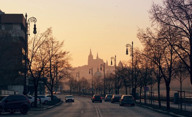 В конце рабочей недели обещают 18 градусов тепла, но в выходные – дожди