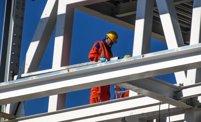 Иностранцам в Чехии доверяют низко, – и среднеквалифицированную работу