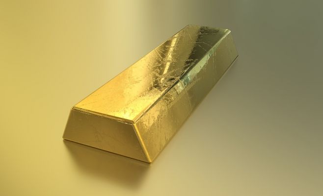 Чех жил на соц. пособия, но в полицию заявил о краже золотого слитка, коллекции часов и авто