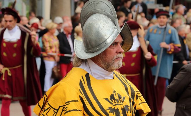 Пасха в замке Окорж