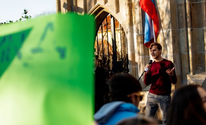 В Праге состоялась демонстрация «Он вам не Димон»