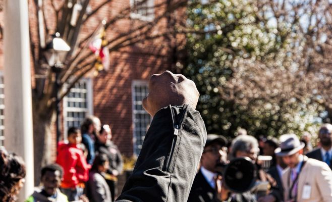 МИД ЧР призывает Беларусь и Россию отпустить задержанных демонстрантов