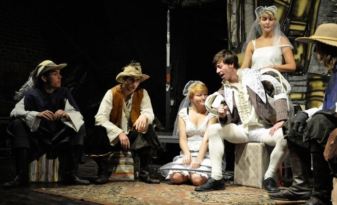 Фестиваль театра и музыки Vyšehraní