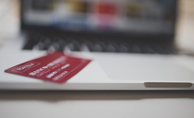 Исследование показало, что покупают чехи в интернет-магазинах и как часто