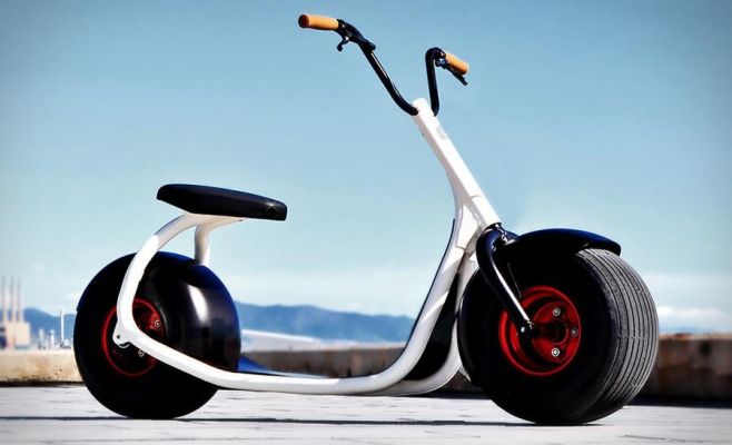 В центре Праги хотят запретить и велосипеды, и электросамокаты