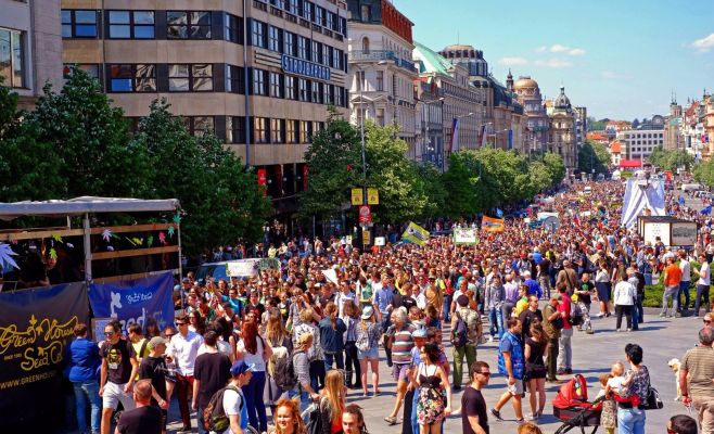 В Праге прошёл марш за легализацию марихуаны, участие приняли тысячи человек