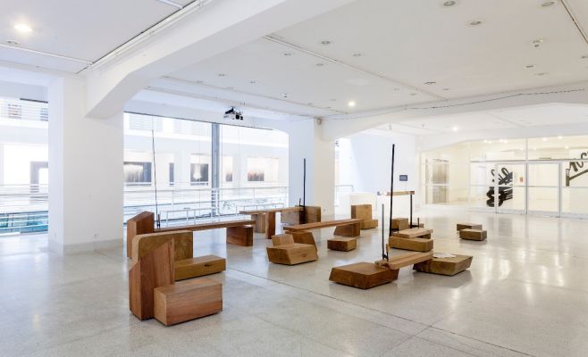 Инсталляция Магдалены Етеловой «Прикосновение времени»