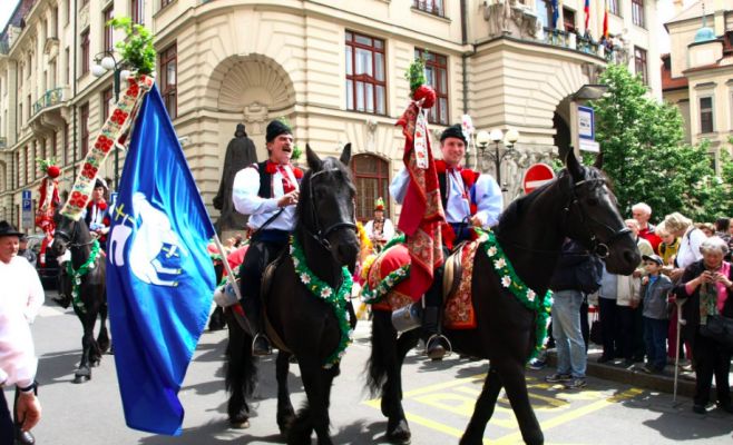 Сегодня в Праге пройдут пышные Святоянские торжества